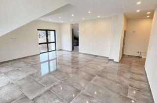 Penthouse kaufen in 69168 Wiesloch, Top 4-Zimmer-Penthousewohnung mit Dachterrasse & Garage+Stellplatz - provisionsfrei