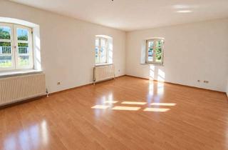 Wohnung kaufen in 94491 Hengersberg, Helle 2-Zimmer-Erdgeschosswohnung mit großzügiger Raumaufteilung