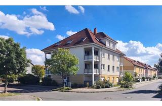 Wohnung kaufen in 06120 Dölau, Ruhige Dachgeschosswohnung mit Balkon, Stellplatz und Blick ins Grüne