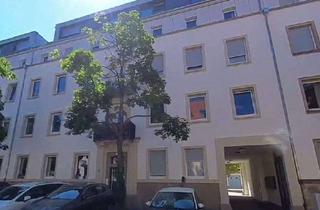 Wohnung mieten in Albtalstraße, 76137 Südweststadt, Zentrale aber sehr ruhige 3-Zimmer-Wohnung mit 96,91 m² im Herzen von Karlsruhe