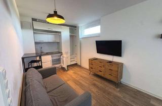 Wohnung mieten in Ostparkstraße 45, 60385 Ostend, Moderne 1-Zimmer-Wohnung mit EBK und Balkon in Frankfurt (Ostend)