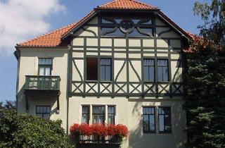 Wohnung mieten in Pestalozzistraße 19, 01445 Radebeul, Ab sofort zu haben: Gemütliche Singlewohnung mit Essküche, Schlafecke, Laminatboden & Bad mit Dusche
