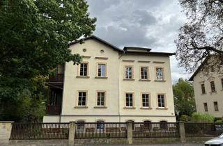 Wohnung mieten in Lene-Glatzer-Str. 20, 01309 Blasewitz, Verliebt in Schrägen: Dachgeschosswohnung mit Turmzimmer in Bestlage Blasewitz