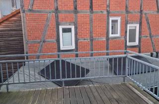 Wohnung mieten in 19055 Altstadt, Geräumige 3 Zimmer-Wohnung mit Dachterrasse in der Altstadt zu mieten!