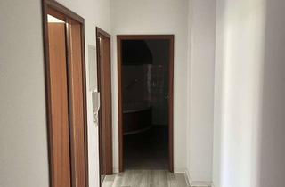 Wohnung mieten in Kirchgasse, 04639 Gößnitz, Schöne 3-Raumwohnung mit funktionaler Einbauküche