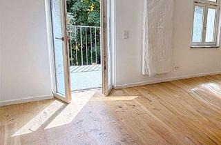 Wohnung mieten in 90459 Nürnberg, Erstbezug! Exklusive 3-Zi.-Altbauwohnung mit Balkon und EBK in Nürnberg