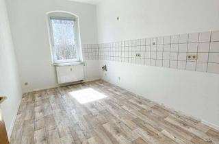Wohnung mieten in Äußere Stollberger Str. 49, 09376 Oelsnitz, Nette 2-Raum-Wohnung mit Balkon