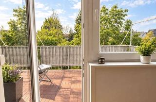 Wohnung mieten in 28209 Schwachhausen, Wohnen über den Dächern Schwachhausens - 2 Zimmer, Dachterrasse und Grünblick