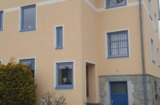 Wohnung mieten in Schulstraße 11, 08315 Bernsbach, 3-R-Wohnung ... mit traumhaften Blick ...Einbauküche ...Kamin!!!