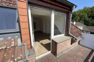 Wohnung mieten in Jahnstr., 47199 Baerl, Gemütliche Dachgeschosswohnung, 2-Zimmer mit Südbalkon - Küchenübernahme möglich !