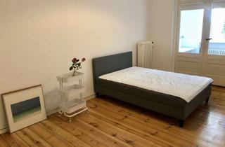Wohnung mieten in Mittelstrasse 37, 12167 Steglitz, Wir sind eine happy 3er WG / 1,5 Zimmer sind aktuell noch frei in von 4,5-Raum-Altbau-Wohnung