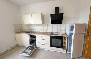 Wohnung mieten in Wasserstr., 08280 Aue, Großzügige 2-Raum-Wohnung mit Einbauküche in ruhiger Lage!