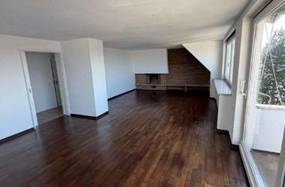 Wohnung mieten in Fischerstr. 24, 42859 Remscheid, Attraktive 4-Zimmer-Dachgeschosswohnung in Remscheid