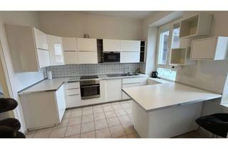 Wohnung mieten in Hermannstr., 56564 Neuwied, Erdgeschoss mit Terrasse: Vier-Zimmer-Wohnung in zentraler Lage von Neuwied