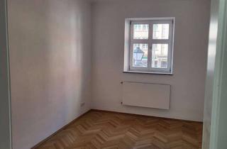 Wohnung mieten in Friedrich-Fischer-Straße, 85435 Erding, Stilvolle 3-Zimmer-Altbauwohnung im Herzen der Erdinger Altstadt
