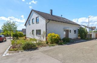 Haus kaufen in 73770 Denkendorf, Freistehendes 2-Familienhaus mit vielseitigen Möglichkeiten