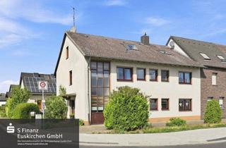 Mehrfamilienhaus kaufen in 53919 Weilerswist, Weilerswist-Hausweiler: Familienfreundliches Mehrfamilienhaus – Eigennutzung oder Kapitalanlage!