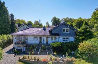 Einfamilienhaus kaufen in 51515 Kürten, Beeindruckende Immobilie - Modernisiertes Einfamilienhaus auf großem Grundstück in Kürten-Dahl