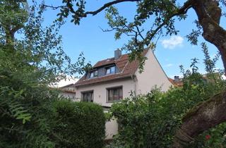 Einfamilienhaus kaufen in 64720 Michelstadt, Einziehen & Wohlfühlen | Modernisiertes Einfamilienhaus mit Kamin, Innenhof, Balkon und Garage