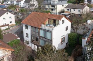 Haus kaufen in 69226 Nußloch, Vielseitig nutzbares, gepflegtes Dreifamilienhaus in Hanglage von Nußloch