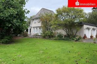 Einfamilienhaus kaufen in 25746 Heide, Repräsentatives Einfamilienhaus auf parkähnlichem Grundstück