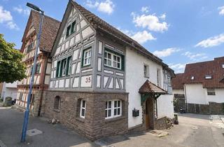 Haus kaufen in 71679 Asperg, Wohnen mit Geschichte - charmantes Fachwerkhaus im Herzen von Asperg