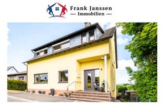 Mehrfamilienhaus kaufen in 54586 Schüller, NEUER PREIS! Freistehendes Ein-/ Mehrfamilienhaus in Schüller I Solaranlage I Garten & Terrasse