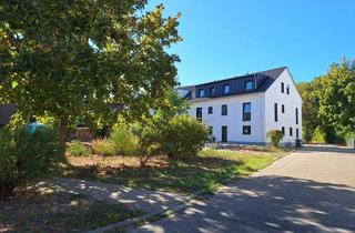 Grundstück zu kaufen in 76297 Stutensee, Projektiertes Baugrundstück mit Baugenehmigung für ein 3-Familienhaus in Stutensee-Büchig