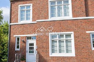 Wohnung mieten in 28209 Bremen, Original- Wohnen über den Dächern Schwachhausens - 2 Zimmer, Dachterrasse und Grünblick