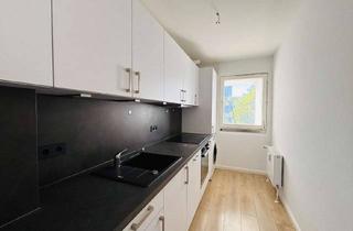 Wohnung mieten in Gleiwitzer Bogen 13, 22043 Jenfeld, 3-Zimmer-Dachgeschoss-Wohnung mit Balkon und Einbauküche in Jenfeld