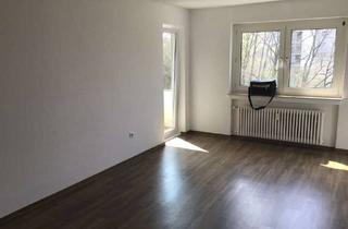 Wohnung mieten in Zur Sonnenhöhe 97, 58636 Iserlohn, Wer will mich!? Ansprechende 2-Zimmer-Wohnung In Iserlohn!