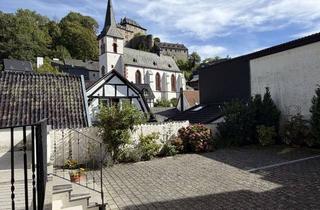 Wohnung mieten in Ahrstraße 47, 53945 Blankenheim, Wohnung in zentraler Lage Blankenheim mit traumhaften Blick auf die Burg und historischen Ortskern