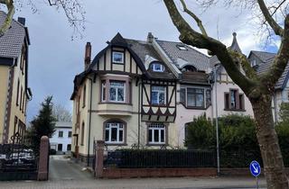 Haus kaufen in 63263 Neu-Isenburg, Repräsentatives 3-Familienhaus (vermietet) in Neu-Isenburg