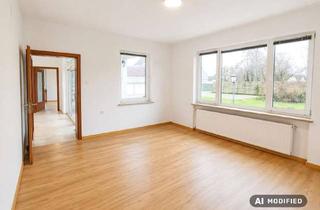 Haus kaufen in 94486 Osterhofen, Komplett sanierter Bungalow auf 2.000 m² – Nebengebäude, Garage und viel Platz