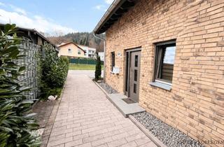 Doppelhaushälfte kaufen in 77933 Lahr, Moderne DHH in ruhiger Lage | 2023 renoviert | Garten