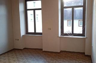 Wohnung kaufen in 67748 Odenbach, Odenbach - Große 6-Zimmer-Eigentumswohnung - renovierungsbedürftig!!! und gr