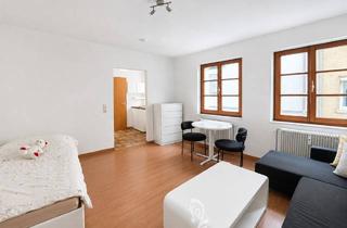 Wohnung kaufen in Hörleingasse, 97070 Würzburg, Würzburg - Verkauf von zwei 1- Zimmer Apartments zu je 140.000 Euro- im Doppelpack für 280.000 Euro.