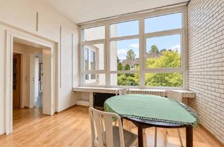 Wohnung kaufen in 41063 Eicken, Großzügige Altbau-Eigentumswohnung mit ca. 120 m² Wohnfläche in zentraler Lage von Mönchengladbach