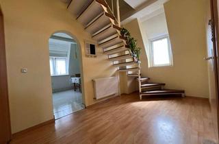 Wohnung kaufen in 67117 Limburgerhof, Großzügige Wohnung mit ausgebautem Dachbereich in Limburgerhof