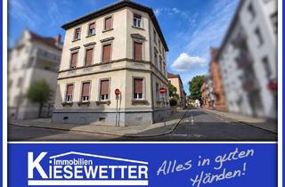 Wohnung kaufen in 67547 Innenstadt, Mehr Raum, mehr Möglichkeiten–Eigentumswohnung mit ausgebautem Dachgeschoss i. d. Wormser Innenstadt