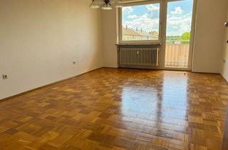 Wohnung kaufen in 84489 Burghausen, Helle 3-Zimmer-Wohnung mit sonnigem Südbalkon und großzügiger Garage