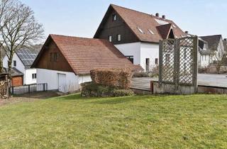Wohnung kaufen in Cheruskerstraße 10, 33184 Altenbeken, Provisionsfrei: Mehrgenerationen-Wohnkonzept mit eigenem Garten in Altenbeken-Schwaney