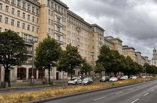 Wohnung kaufen in Frankfurter Allee 24, 10247 Friedrichshain, Sonnige 2 Zimmerwohnung mit Panoramablick über Friedrichshain