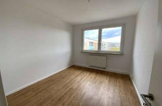 Wohnung mieten in Straße Der Befreiung 67, 06886 Lutherstadt Wittenberg, 3-Zimmerwohnung mit Balkon