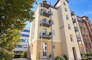 Wohnung mieten in Raabstr. 16, 90429 Muggenhof, Wunderschöne Kernsanierte Altbau 2-Zimmer Wohnungen Nähe "The Q"