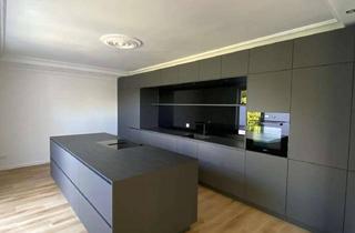 Wohnung mieten in Viersener Straße 270, 41063 Windberg, Großzügig & stilvoll: 6 Zimmer, Einbauküche und Terrasse