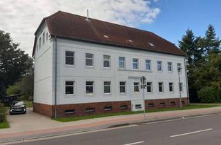 Wohnung mieten in Belliner Str. 43, 17373 Ueckermünde, Einziehen & zuhause fühlen – 3-Raum-Wohnung mit Gartennutzung