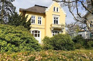 Wohnung mieten in Bahnhofstraße 13, 21465 Reinbek, 4-Zimmer-Altbau-Wohnung mit Wintergarten im Herzen von Reinbek