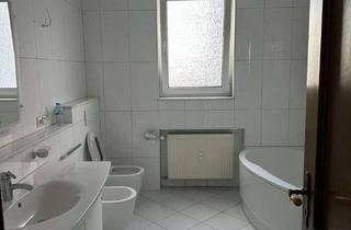 Wohnung mieten in Bertholdus-Pfenningh-Straße 16, 68519 Viernheim, Erstbezug nach Renovierung 3-Zimmer-Wohnung in Viernheim