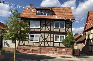 Wohnung mieten in 99834 Gerstungen, Ländliche Idylle im Fachwerkhaus - geräumige 2 RW mit Küchenzeile und Stellplatz